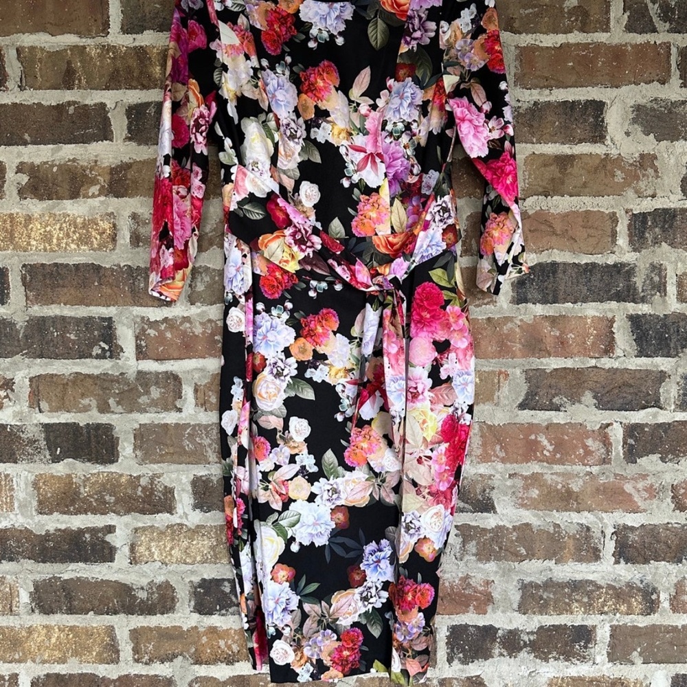 Adrianna Papell Floral Sheath Dress with Tie Waist & 3/4 Sleeves